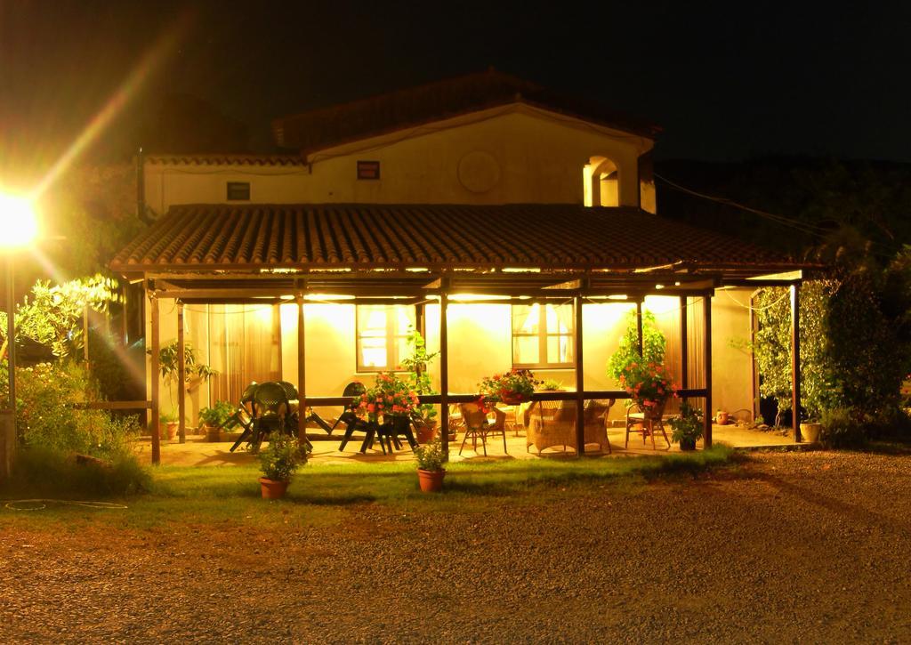 Agriturismo Satanca Villa Арбус Екстериор снимка