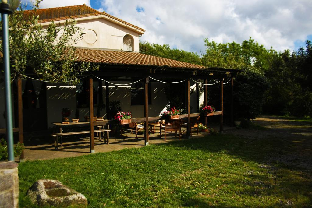 Agriturismo Satanca Villa Арбус Екстериор снимка
